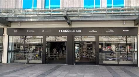 flannels fake goods